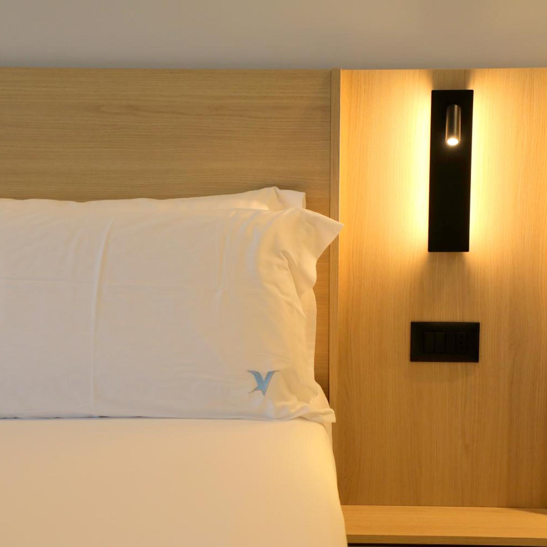 Victoria Boutique Hotel 39/57