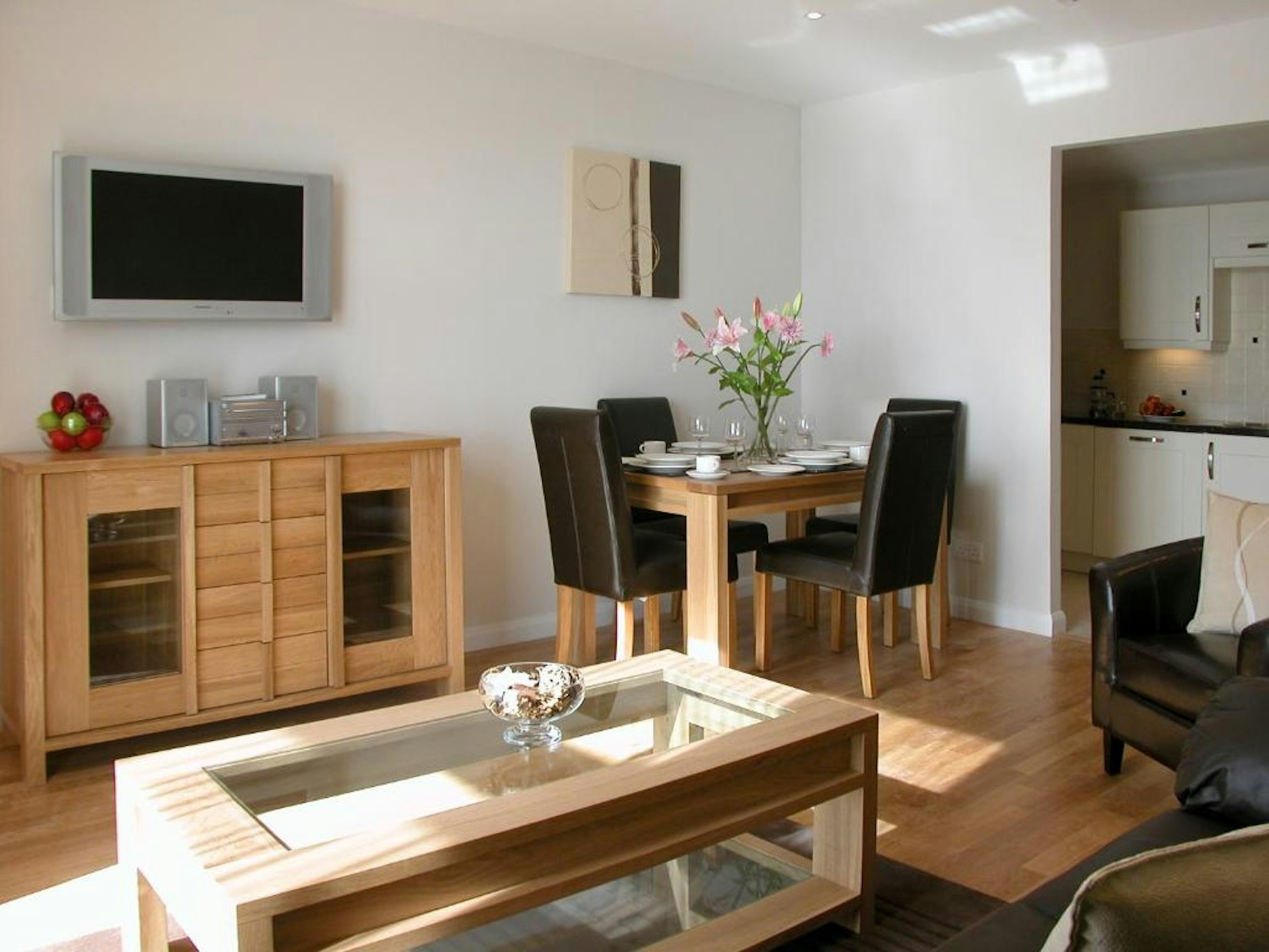 Liberty Wharf Apartments 23/26