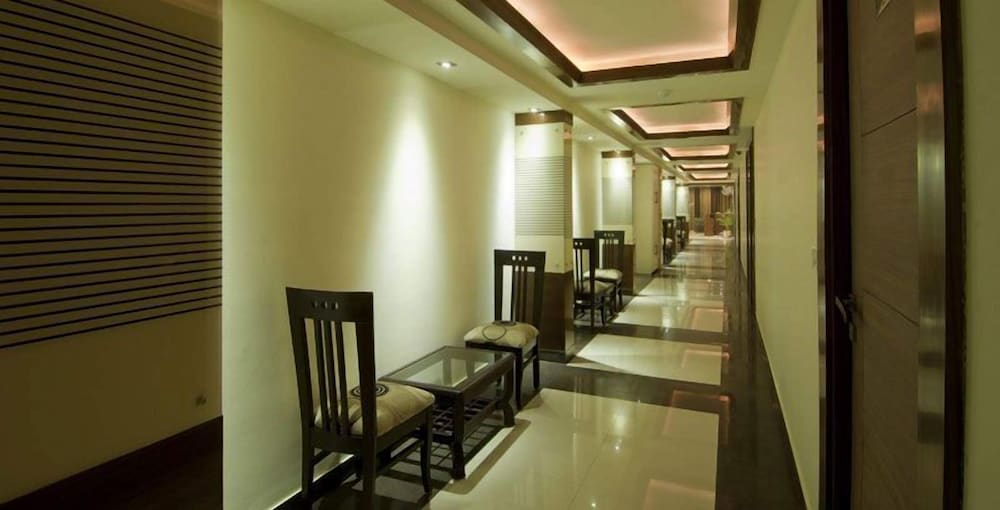 Hotel Shree Residency 12/20