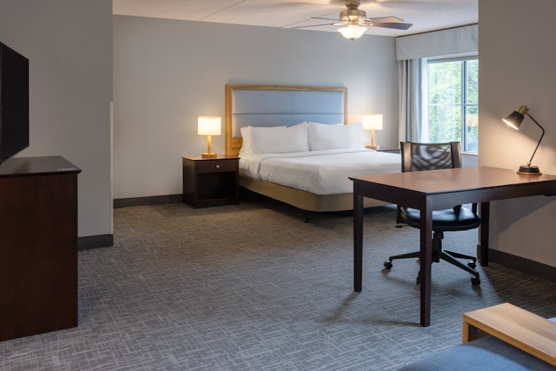Homewood Suites by Hilton Rochester/Greece, NY 7/24