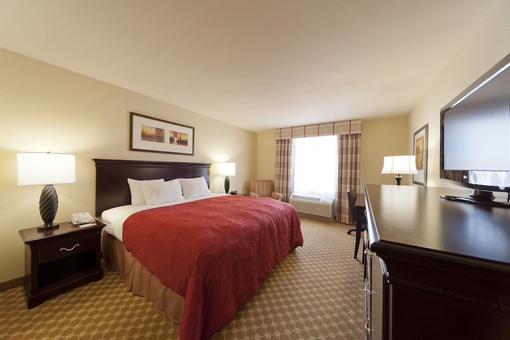Holiday Inn & Suites Barstow 8/48