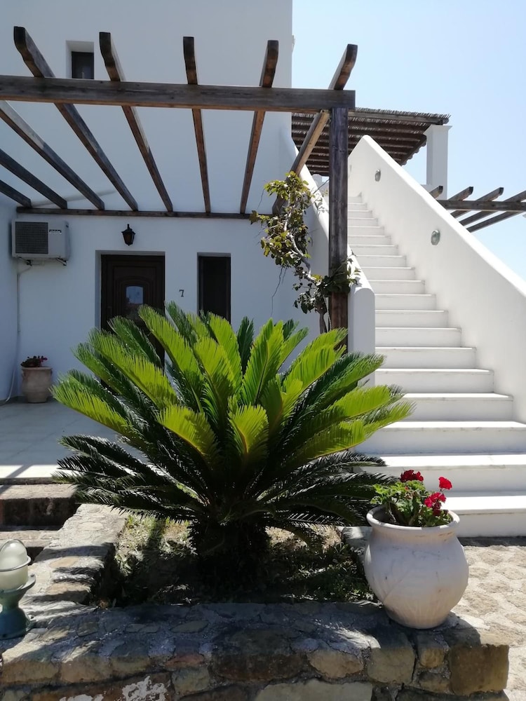 Vina Beach Hotel 46/50