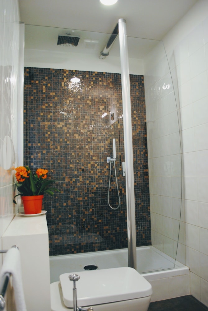 Guest House Cavour 278 53/56