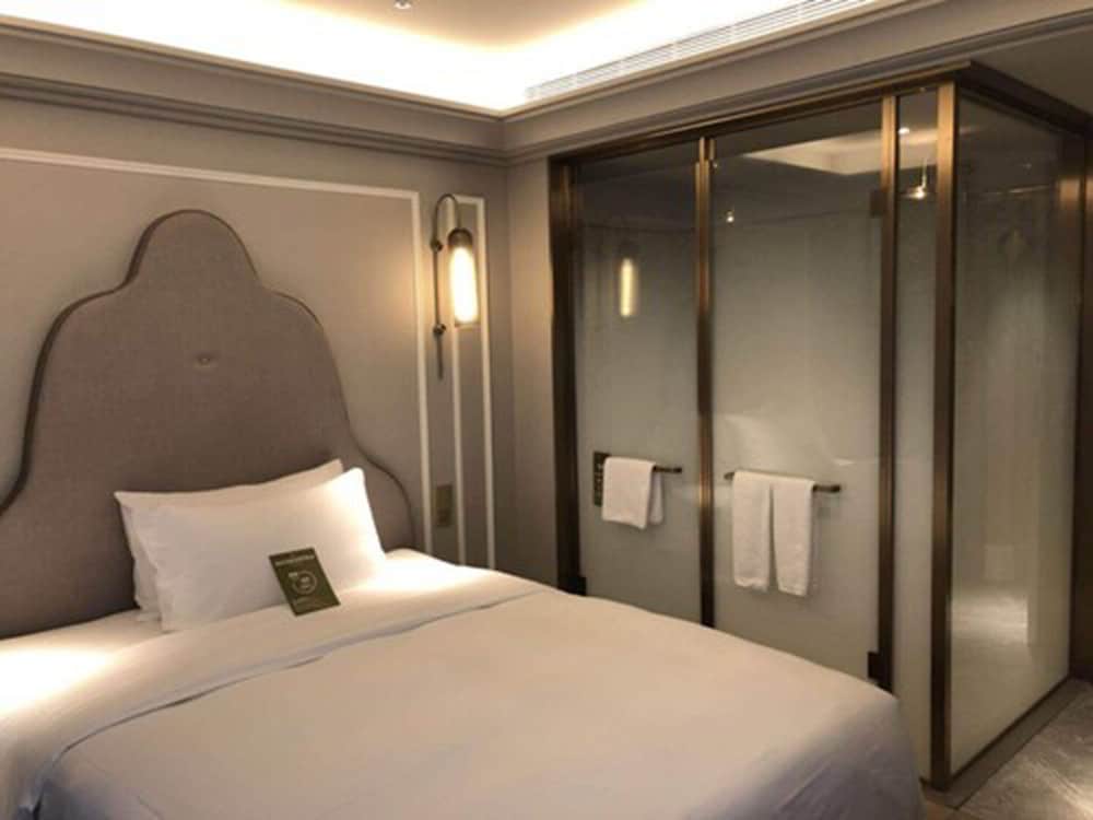 Mercure Hangzhou West Lake 6/59