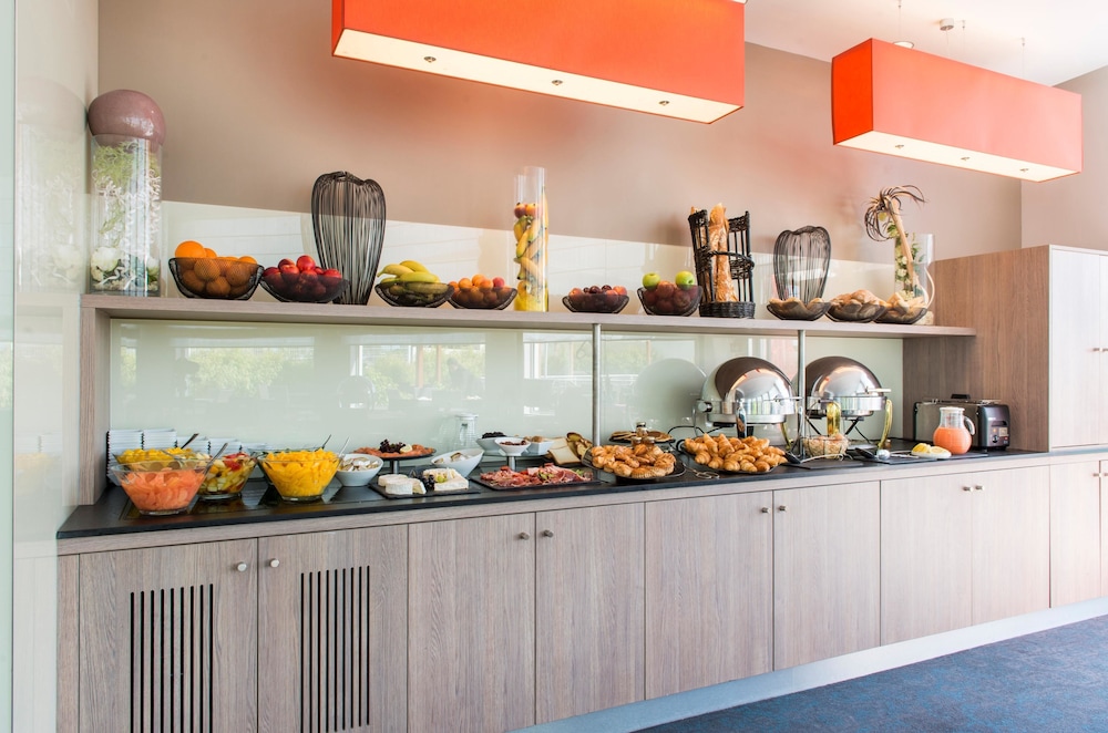 Best Western Plus Paris Saclay 47/65