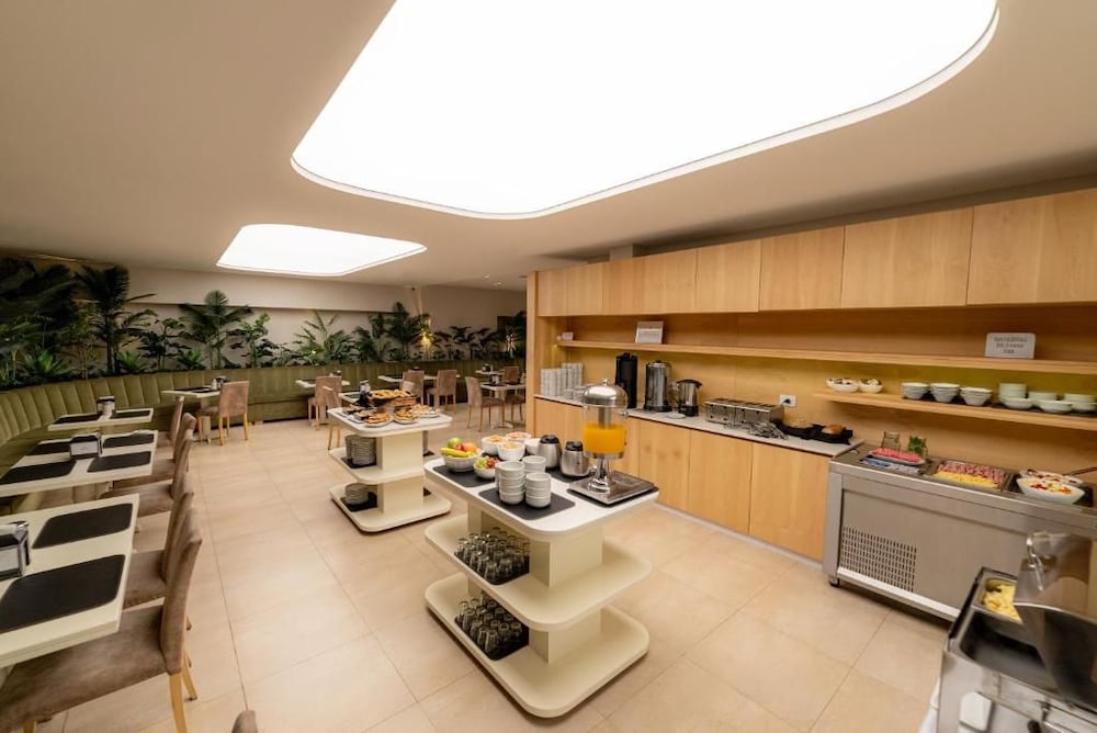 Hotel Sennac 21/32