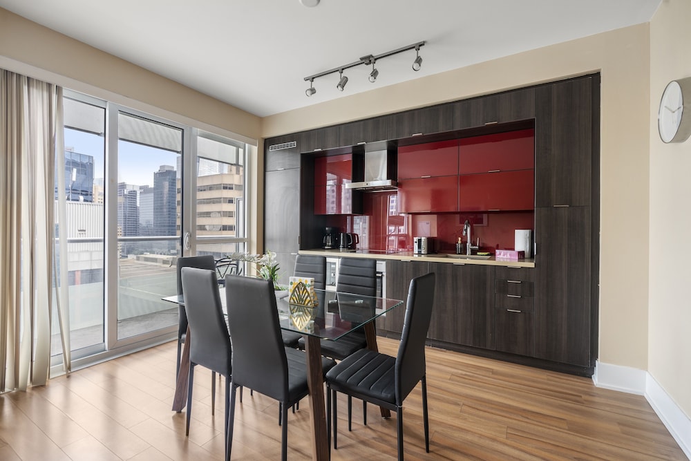 GLOBALSTAY Modern Downtown Apartment 29/46