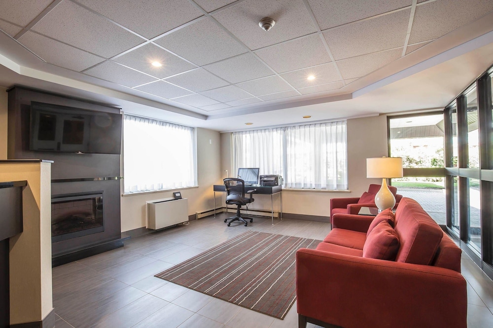 Comfort Inn Pickering 19/26