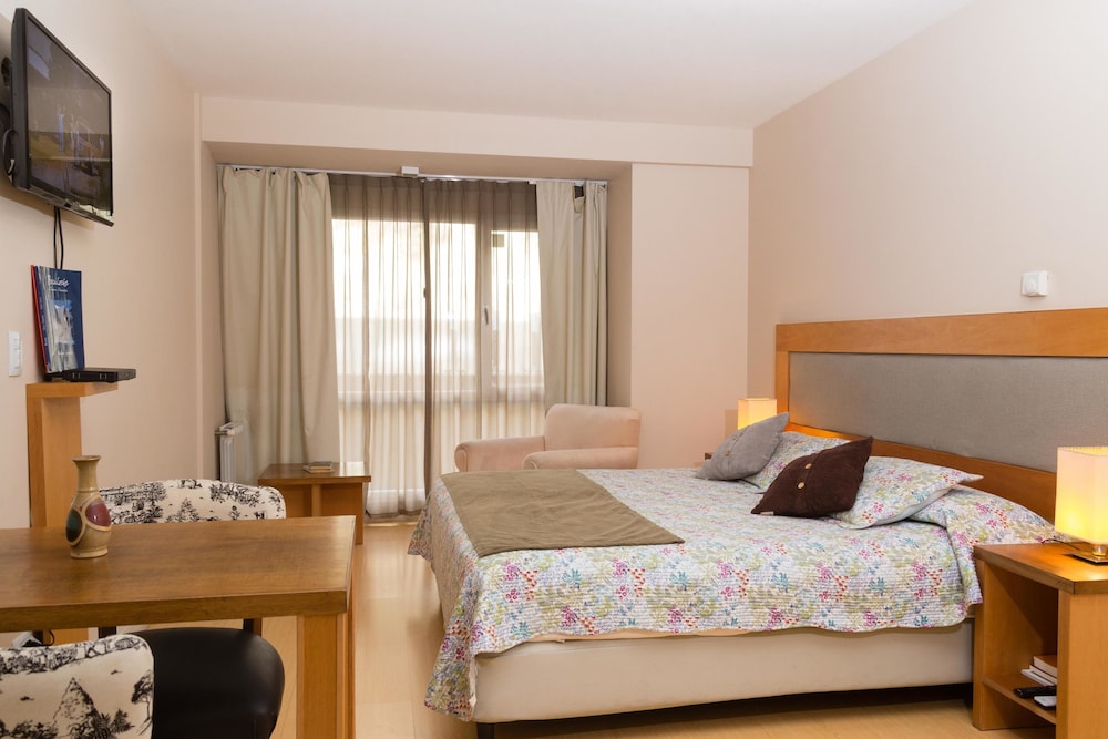 San Martin Suites 11/50