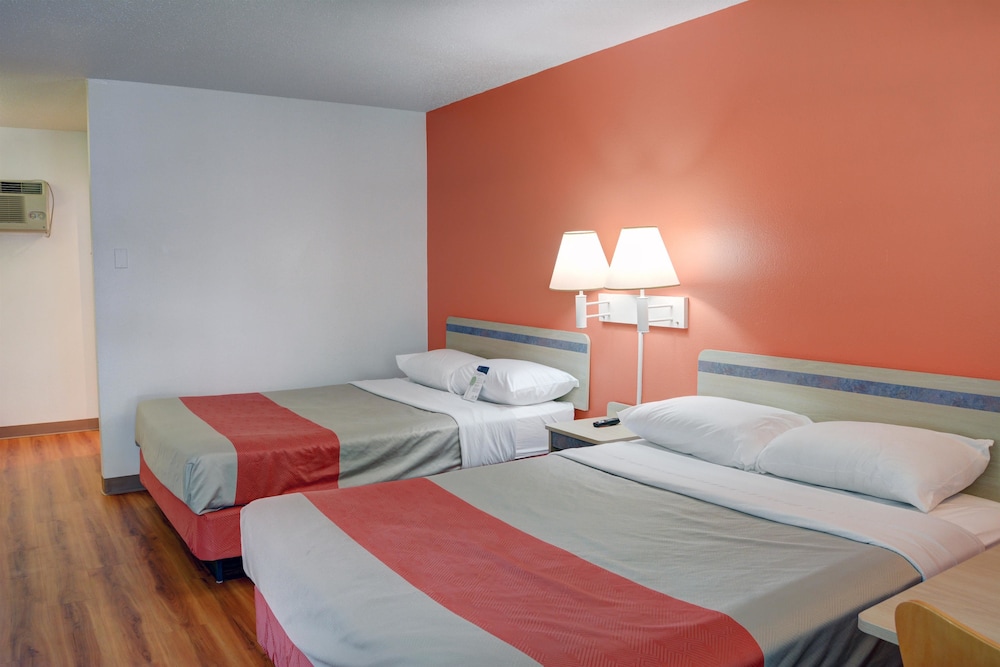 Motel6 Bend, OR 17/58