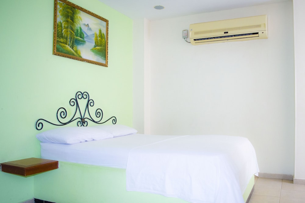 Hostal Solymar 23/42