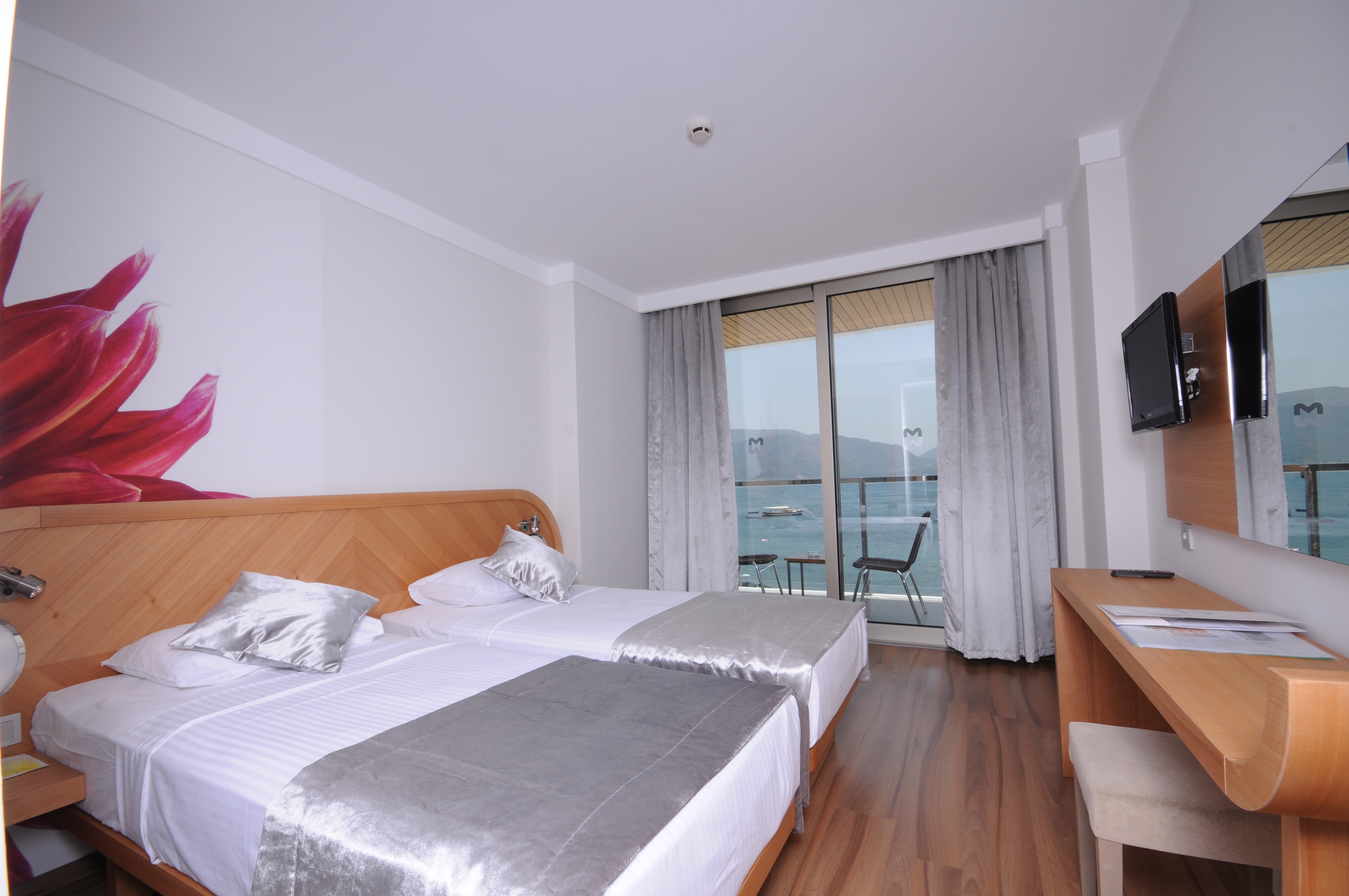 ROOM, DOUBLE BED, SEA VIEW