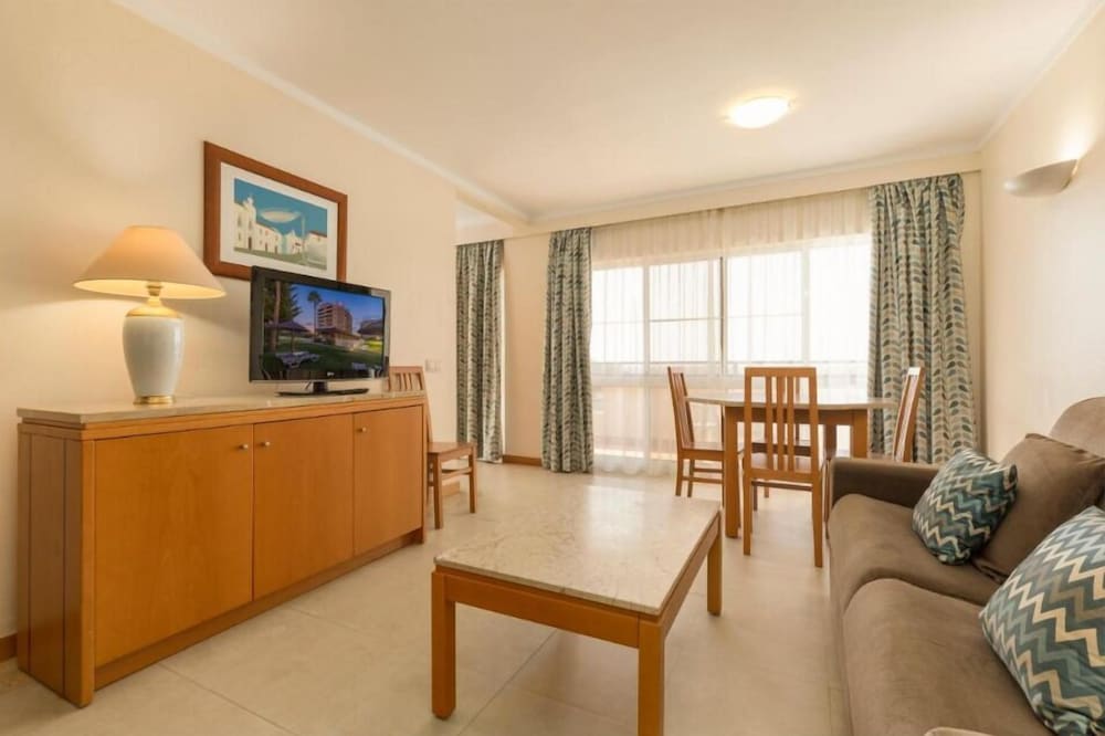 Interpass VAU Hotel 27/50