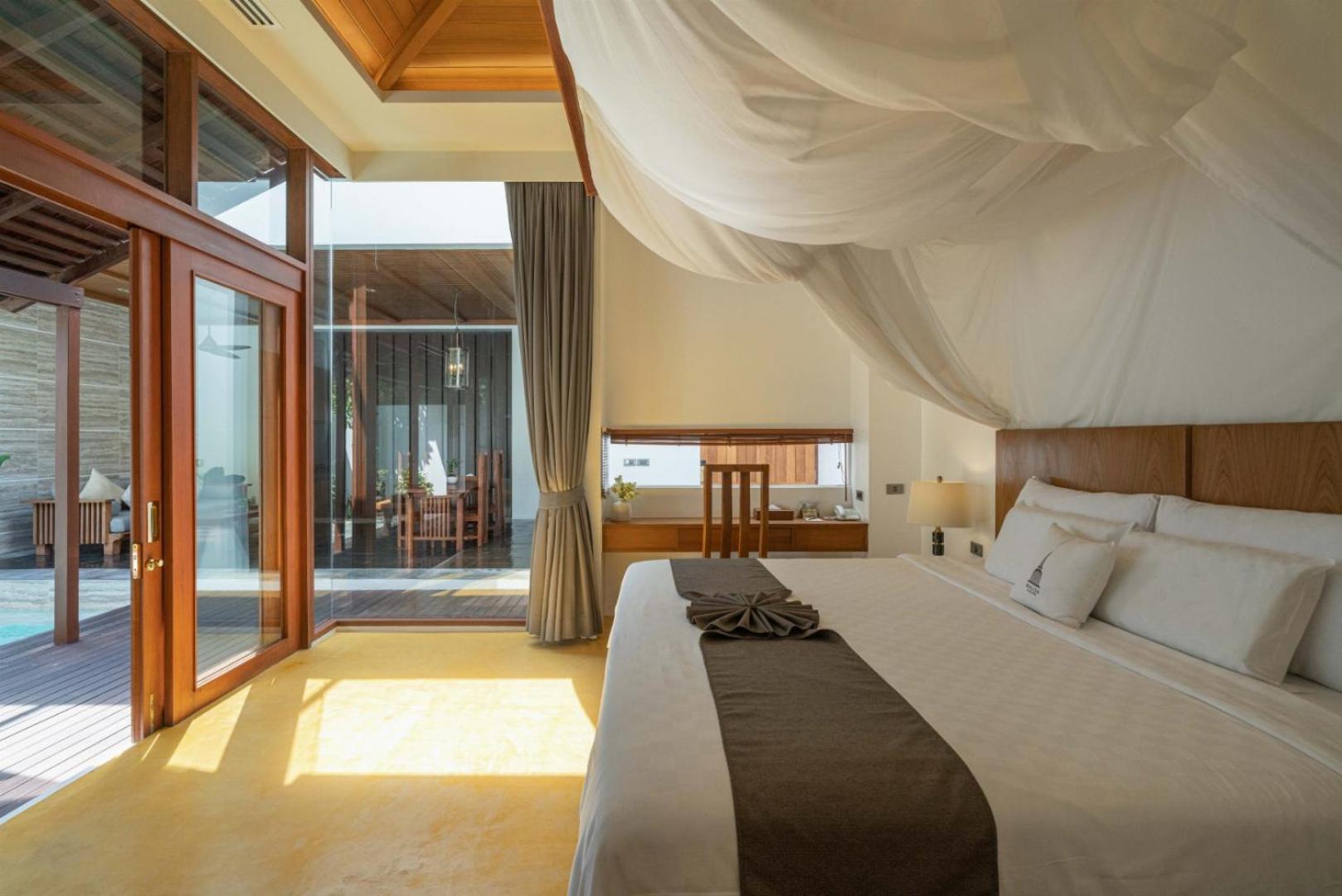 Pool, Superior, Villa, King Bed
