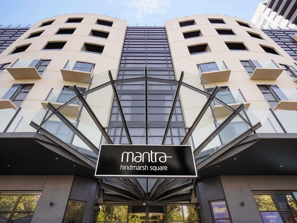 Mantra Hindmarsh Square 3/59