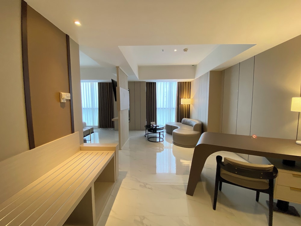 Grand Whiz Hotel Praxis Surabaya 25/43