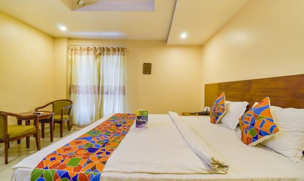 Fabhotel Deccan Heritage Abids 13/29