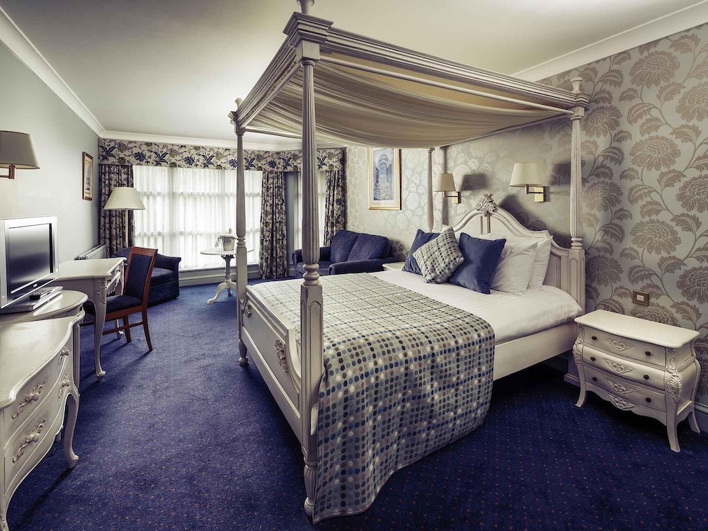 Mercure Bristol North The Grange Hotel 13/50