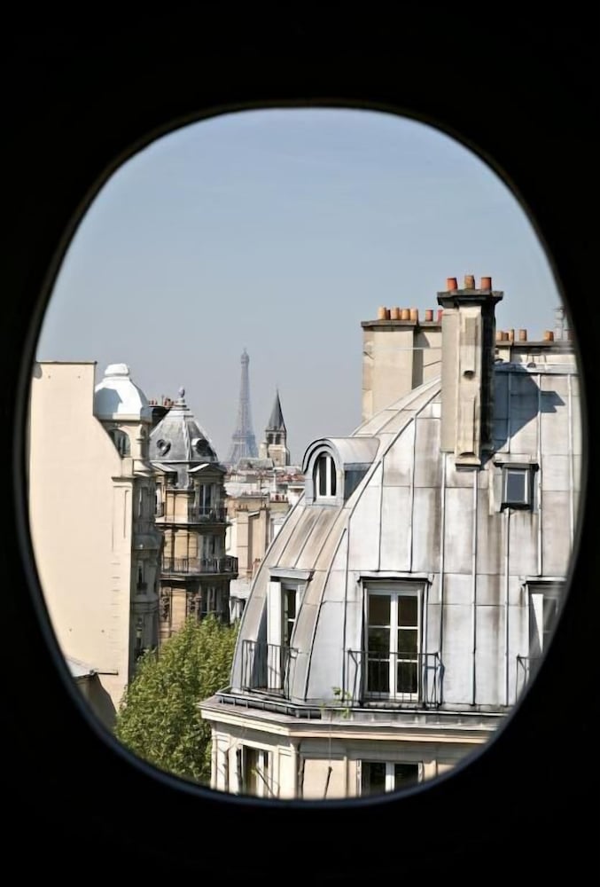 Hotel Royal Saint Michel in PARIS