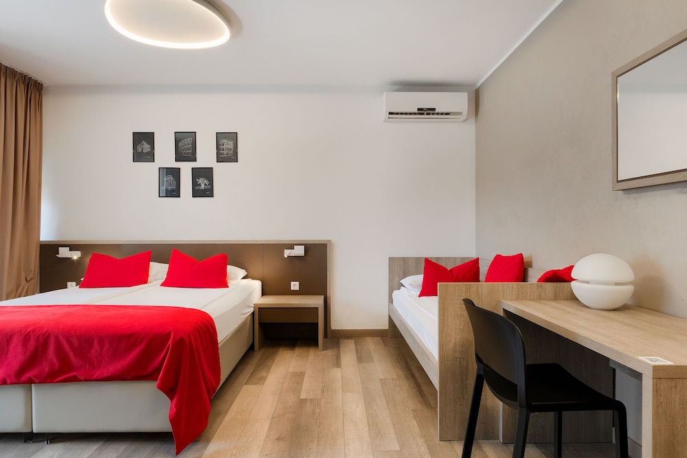 Pula City Center Accommodation 15/50