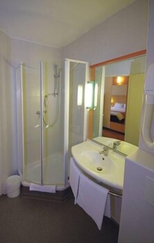Ibis Grenoble Gare 54/56