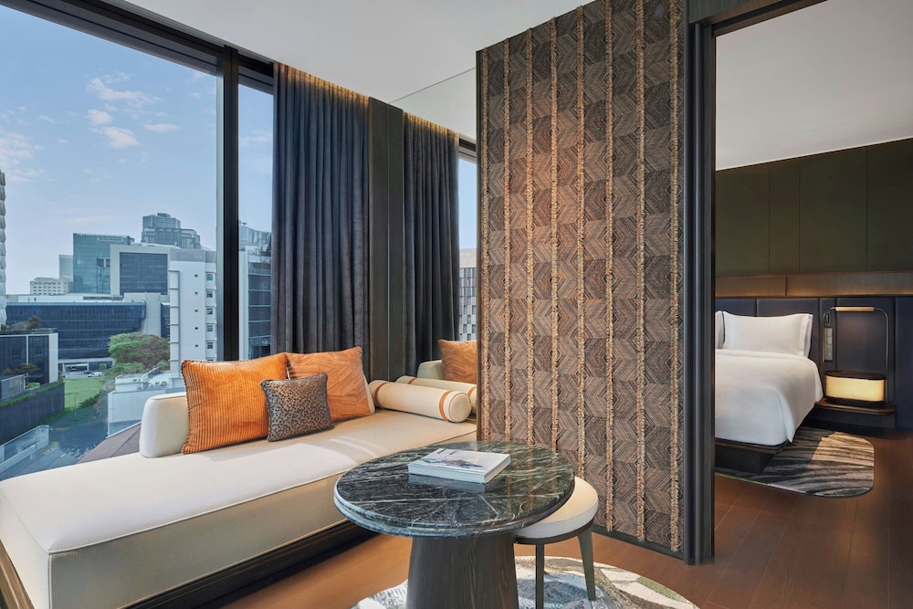جناح بسرير كينج بإطلالة على المدينة بشرفة بغرفة نوم واحدة، Varel Singapore, a Tribute Portfolio Hotel 10/10