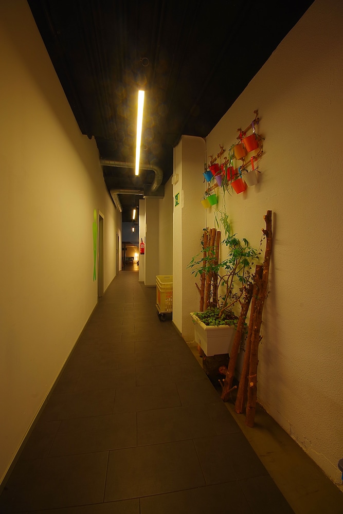 All Iron Hostel 47/50