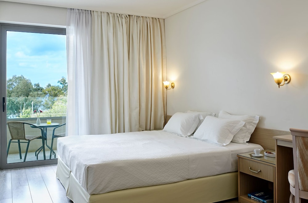 ROOM, DOUBLE BED, WITH EXTRA BED