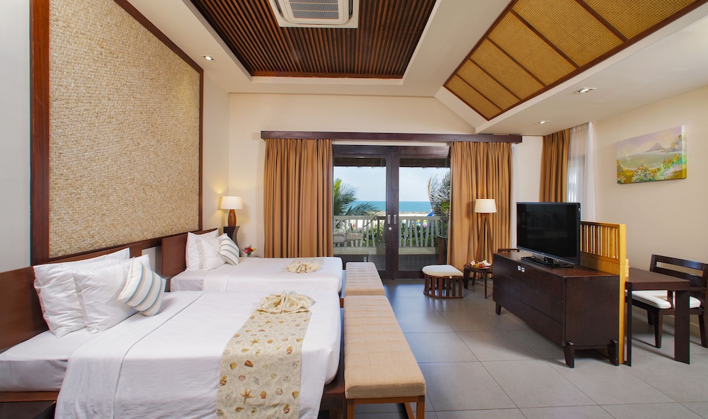 The Cliff Resort And Residences 14/50