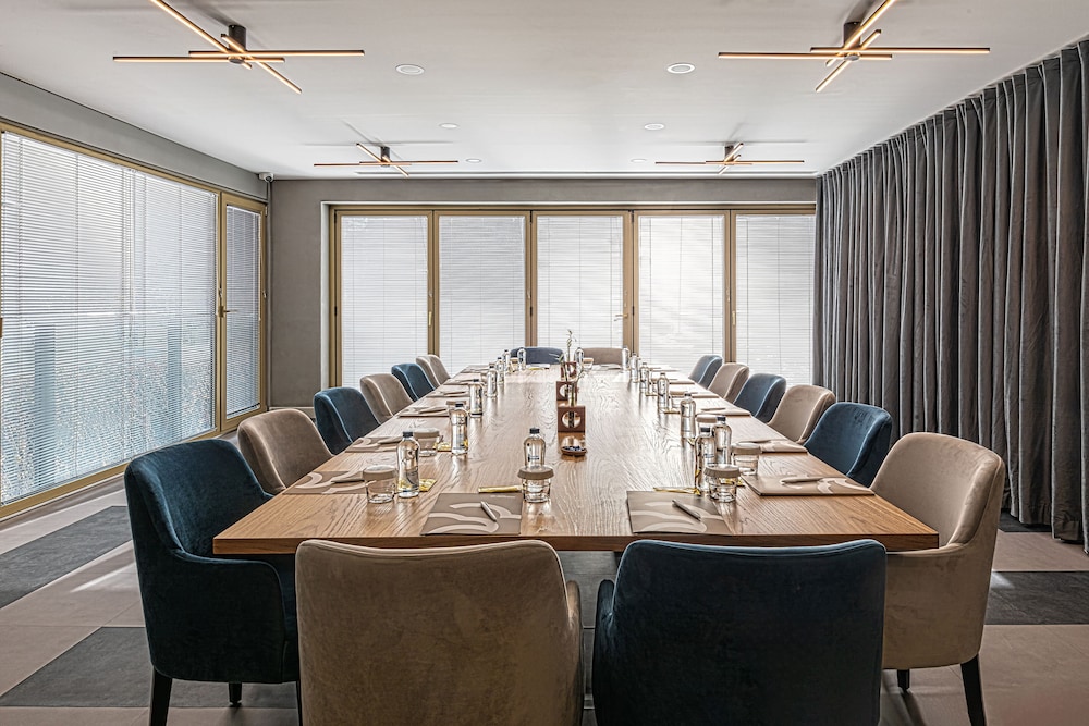 Smart by Dedeman Eskisehir 41/50