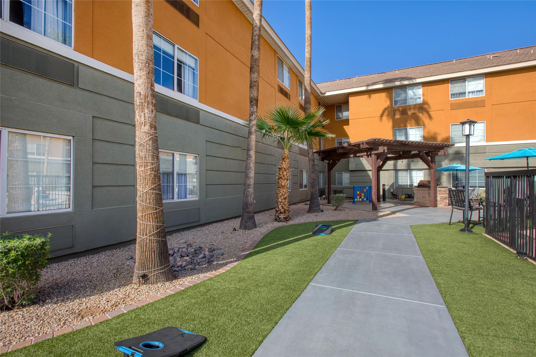 Best Western North Phoenix Hotel 71/76
