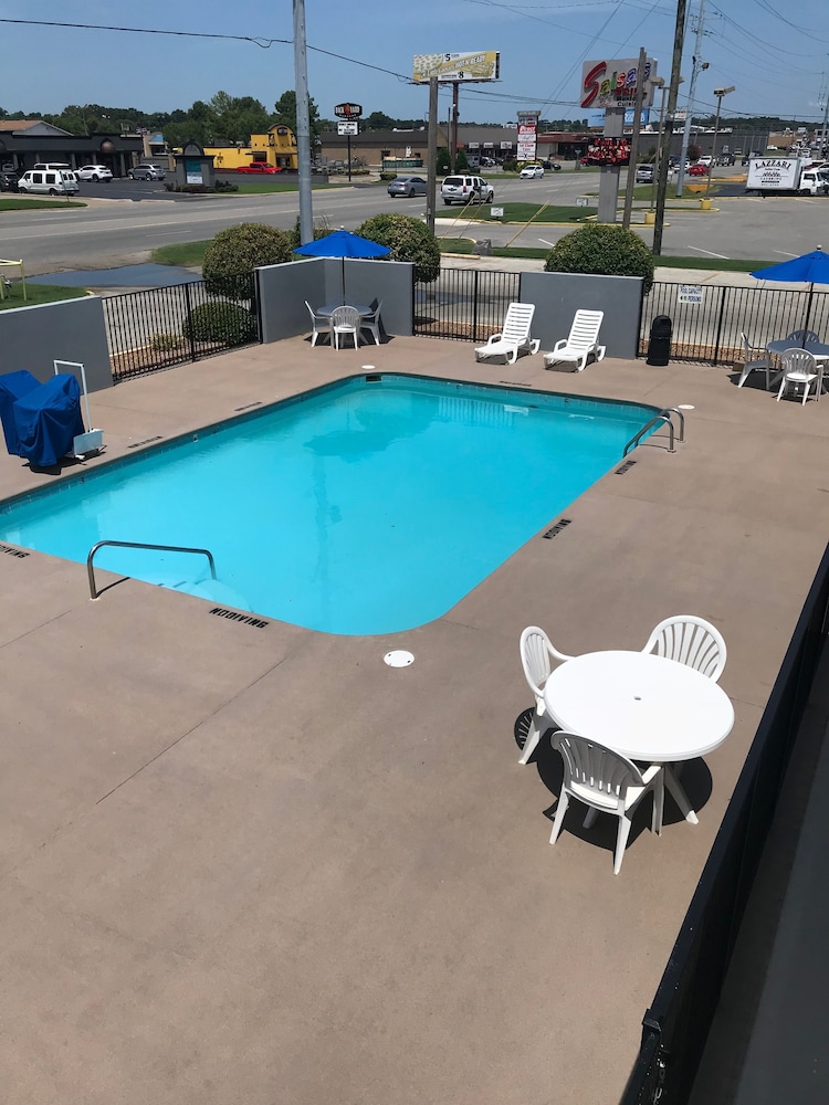 Motel6 Jonesboro, AR