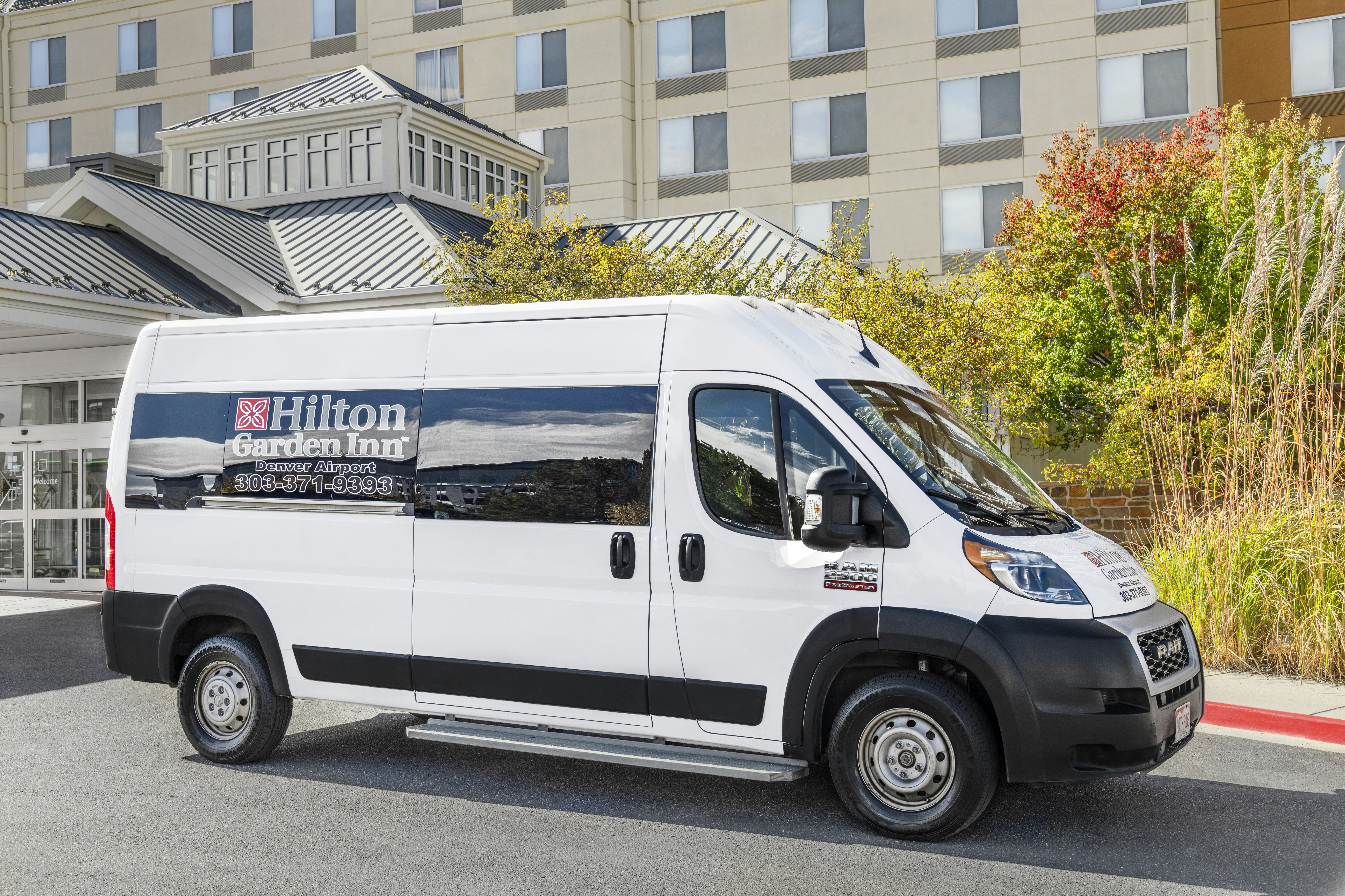 Hilton Garden Inn Denver Airport 51/53