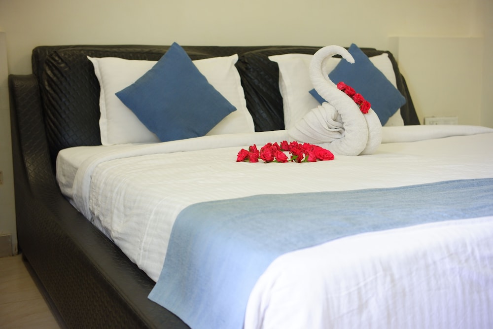 Hotel Sai Miracle 32/49