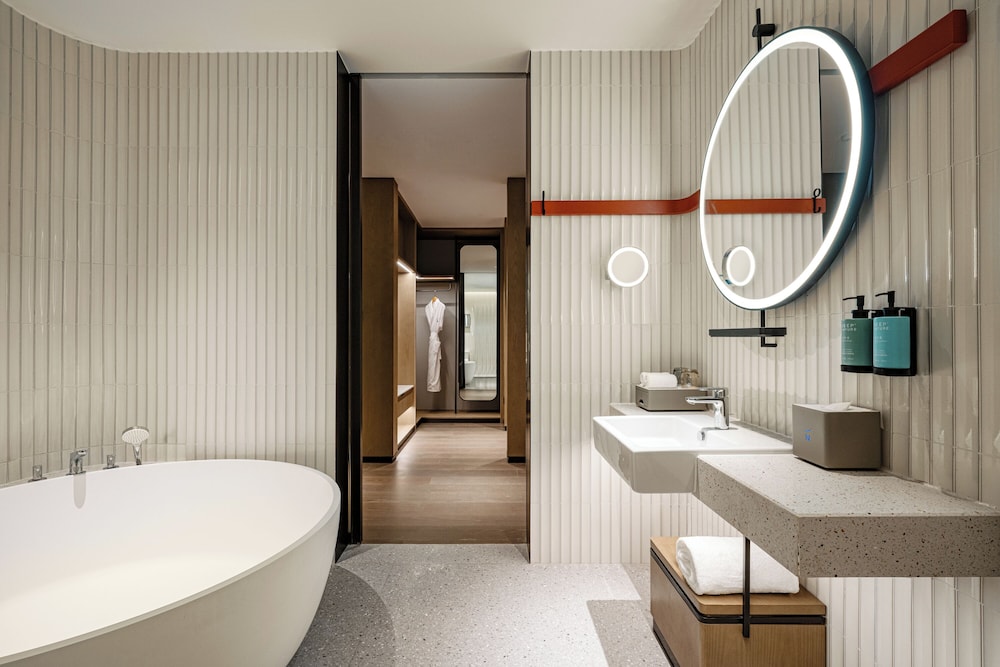 Novotel Huzhou South Taihu Lake 28/28