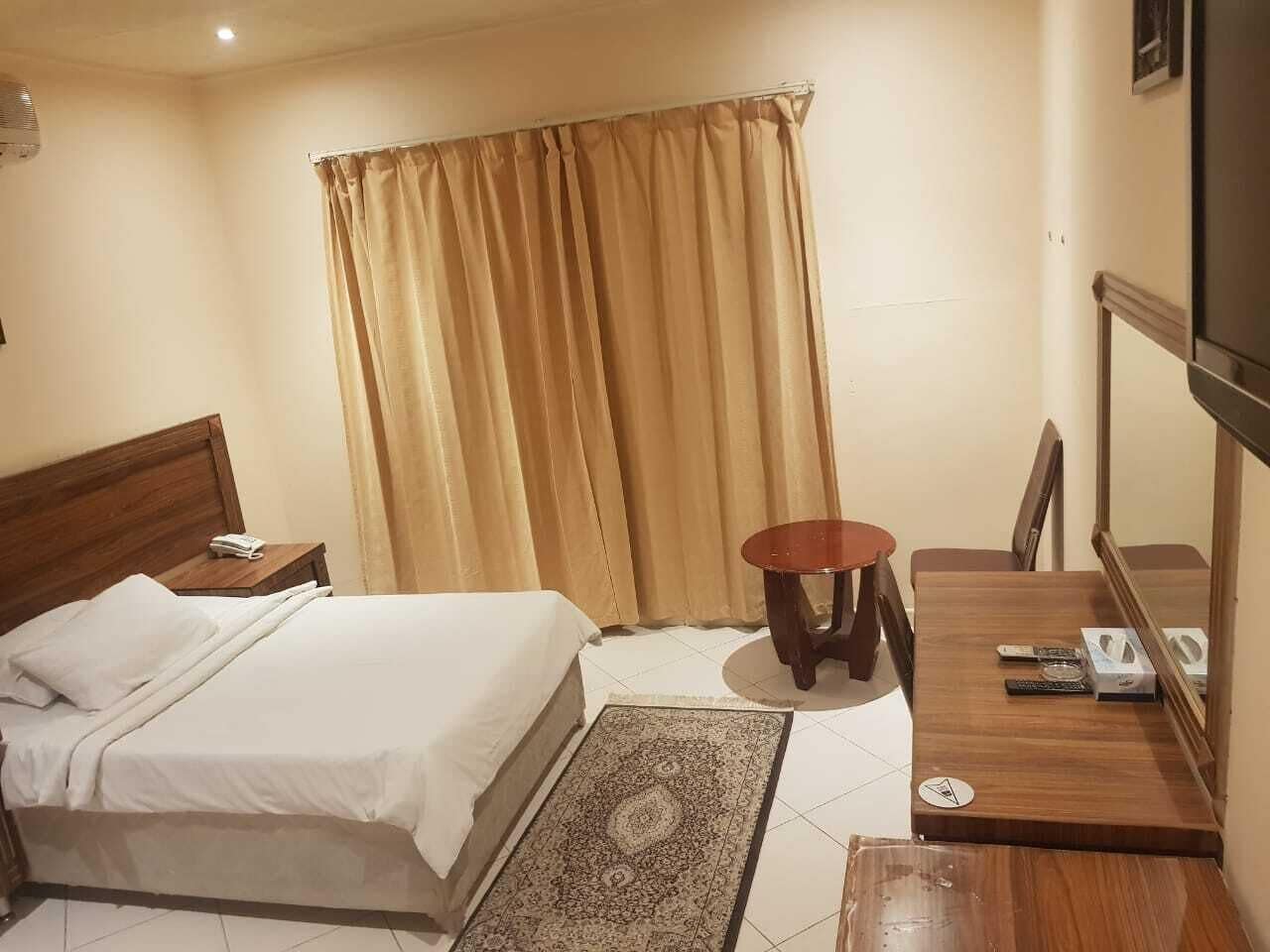 BASIC, SINGLE, SINGLE BED