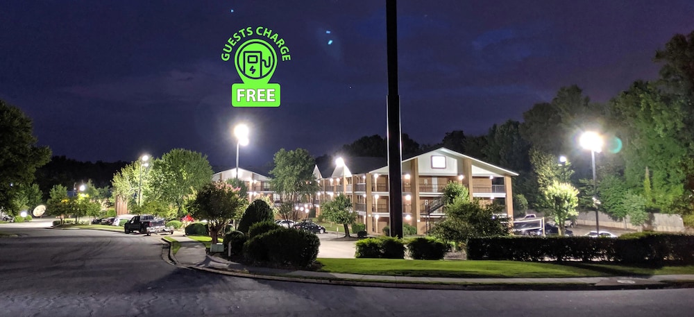Brick Lodge Atlanta Norcross 6/32