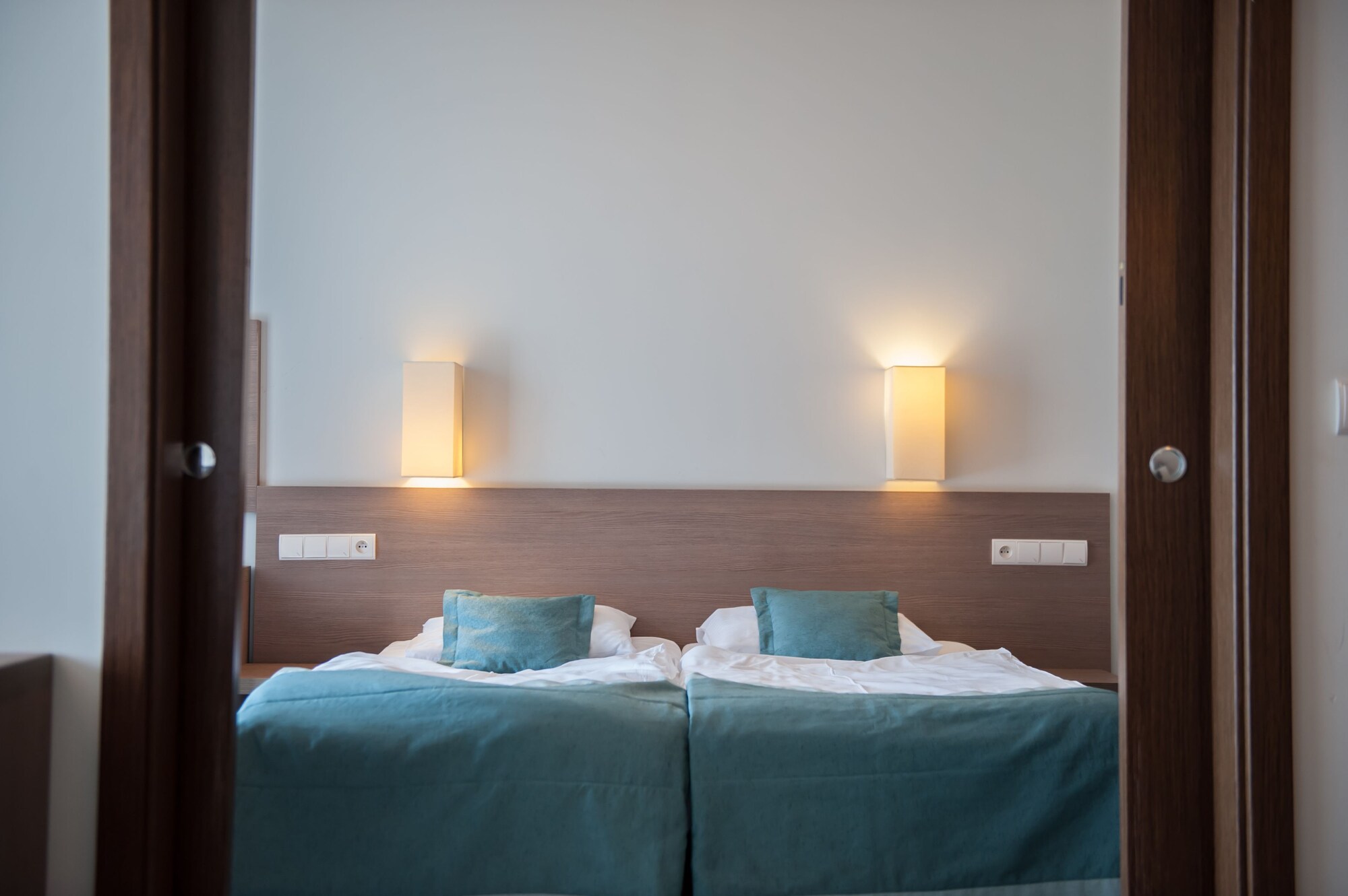 2 BEDROOMS, SUPERIOR, APARTMENT, TERRACE
