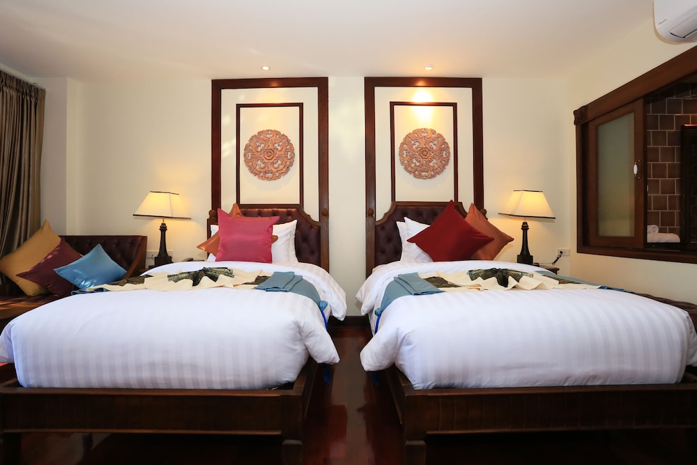 Viang Luang Resort 12/50