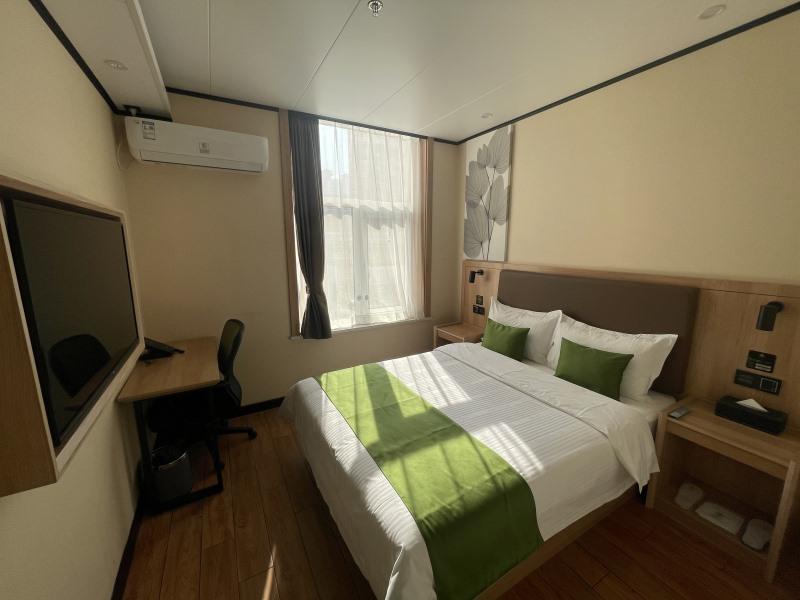 Room at GreenTree Inn Beijing Chaoyang District Langxinzhuang Metro Station Express Hotel, BEIJING