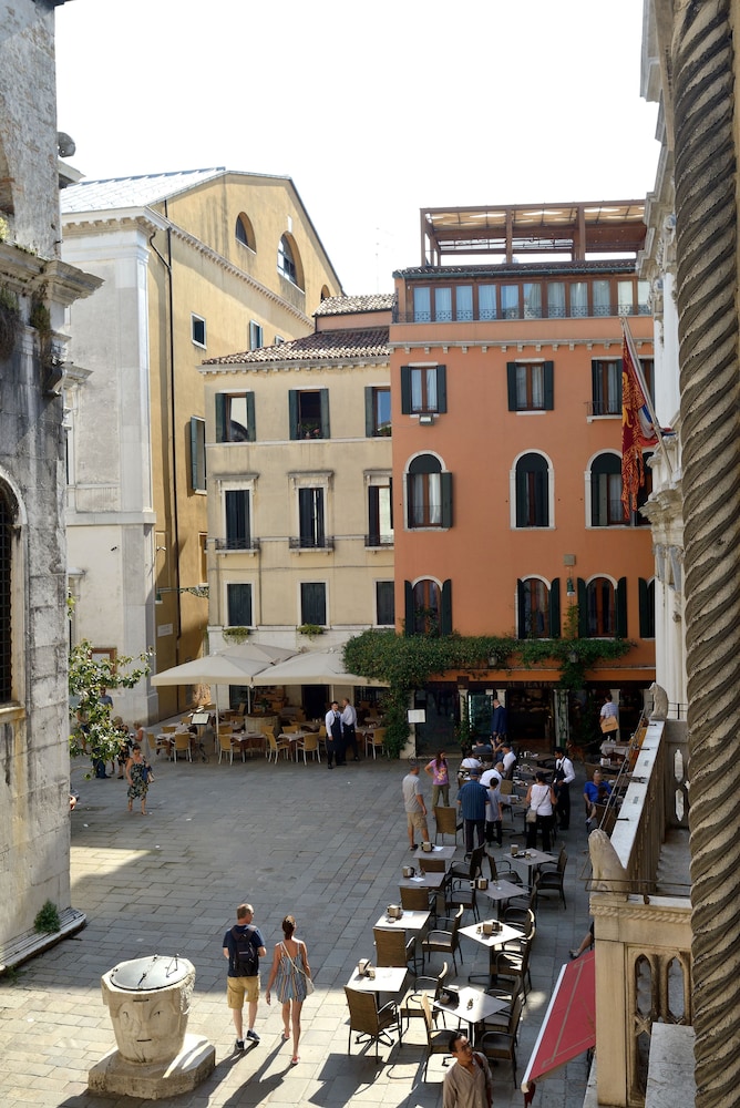 Residence La Fenice 45/50