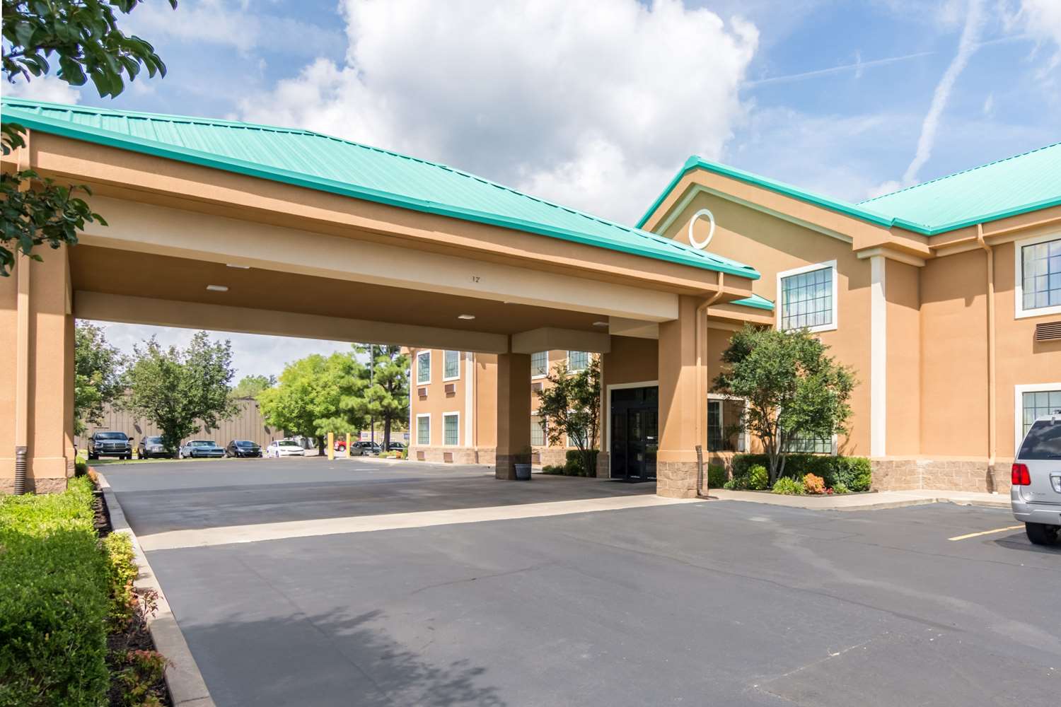 Quality Inn & Suites Alma I-40 23/26