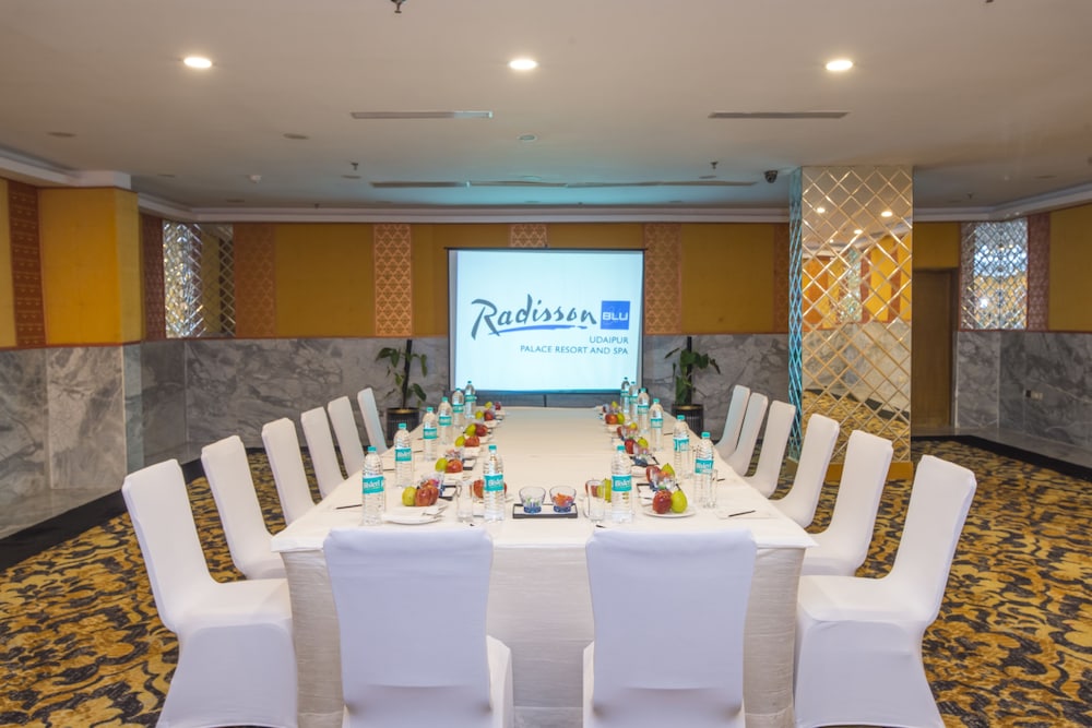 Radisson Blu Udaipur Palace Resort And Spa 63/74