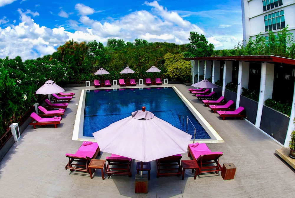 Amaranth Suvarnabhumi Hotel 46/49