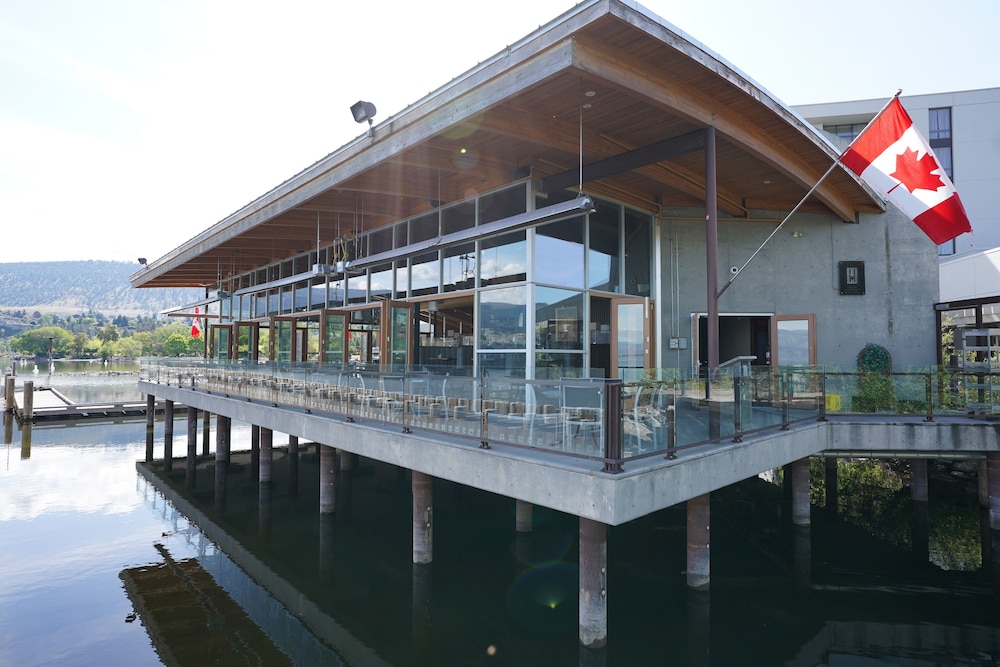 Penticton Lakeside Resort 1/58