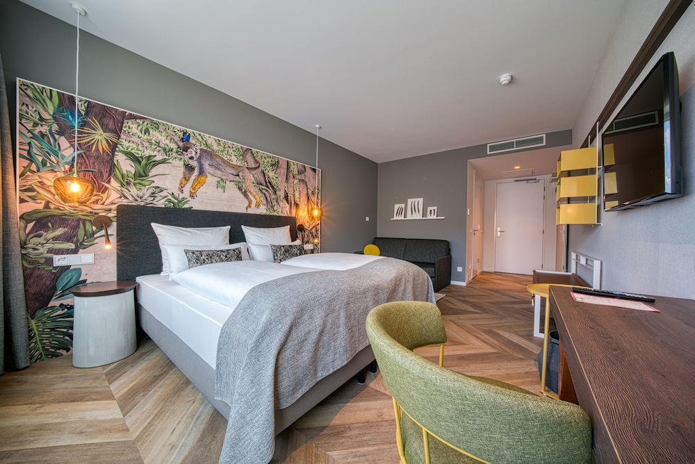 Vienna House Easy by Wyndham Amsterdam Airport 30/58