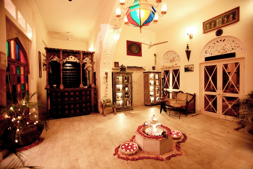 The Kothi Heritage 32/50