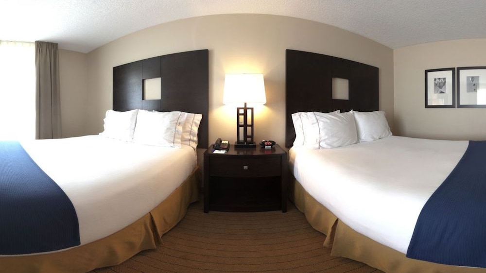 Holiday Inn Express Hotel Suites Albuquerque Airport 14/44