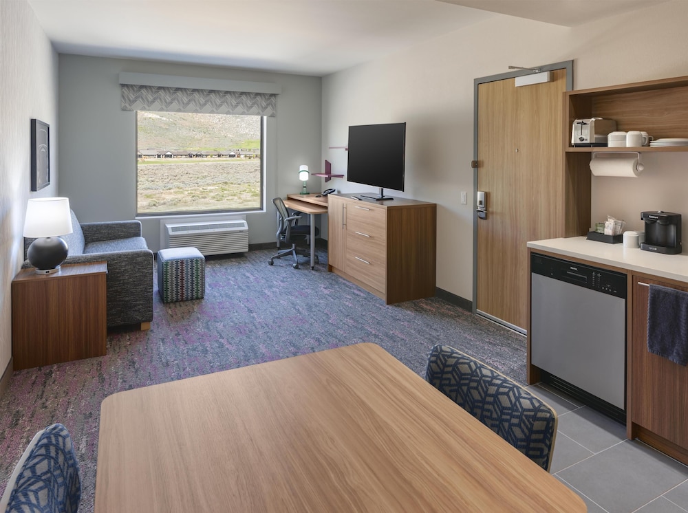 Home2 Suites by Hilton Carson City 32/46