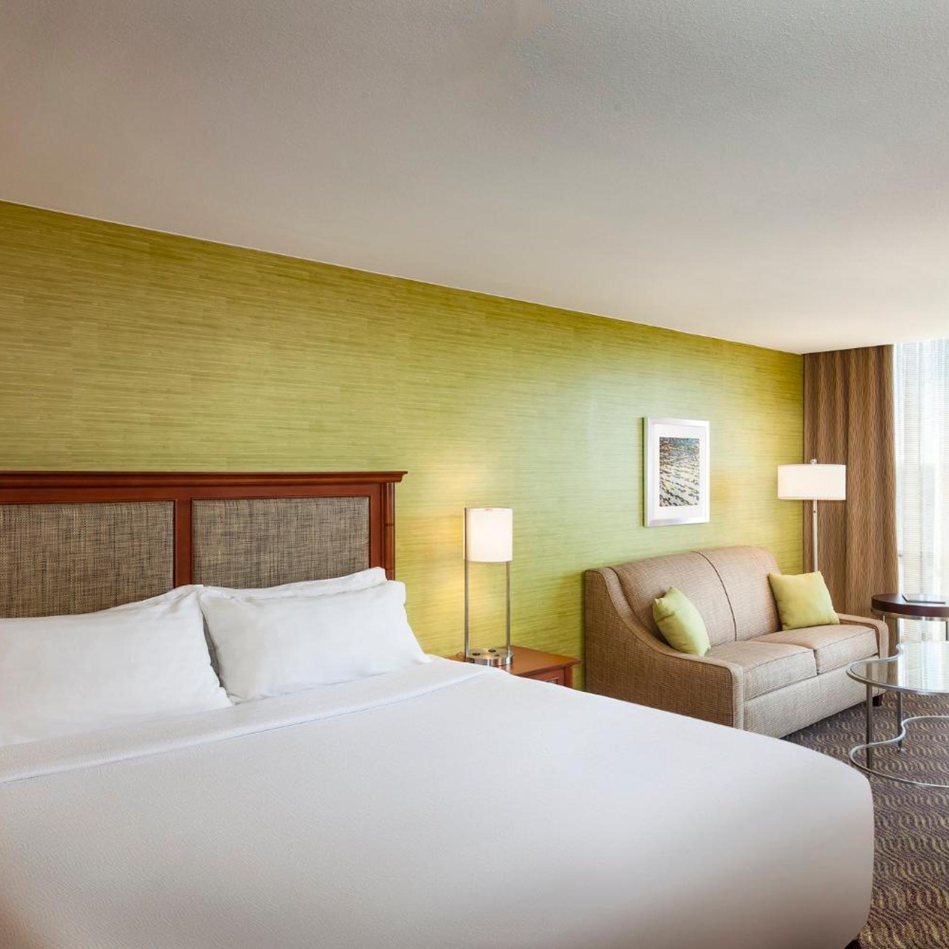 Premium, King Bed, with View, Top Floor